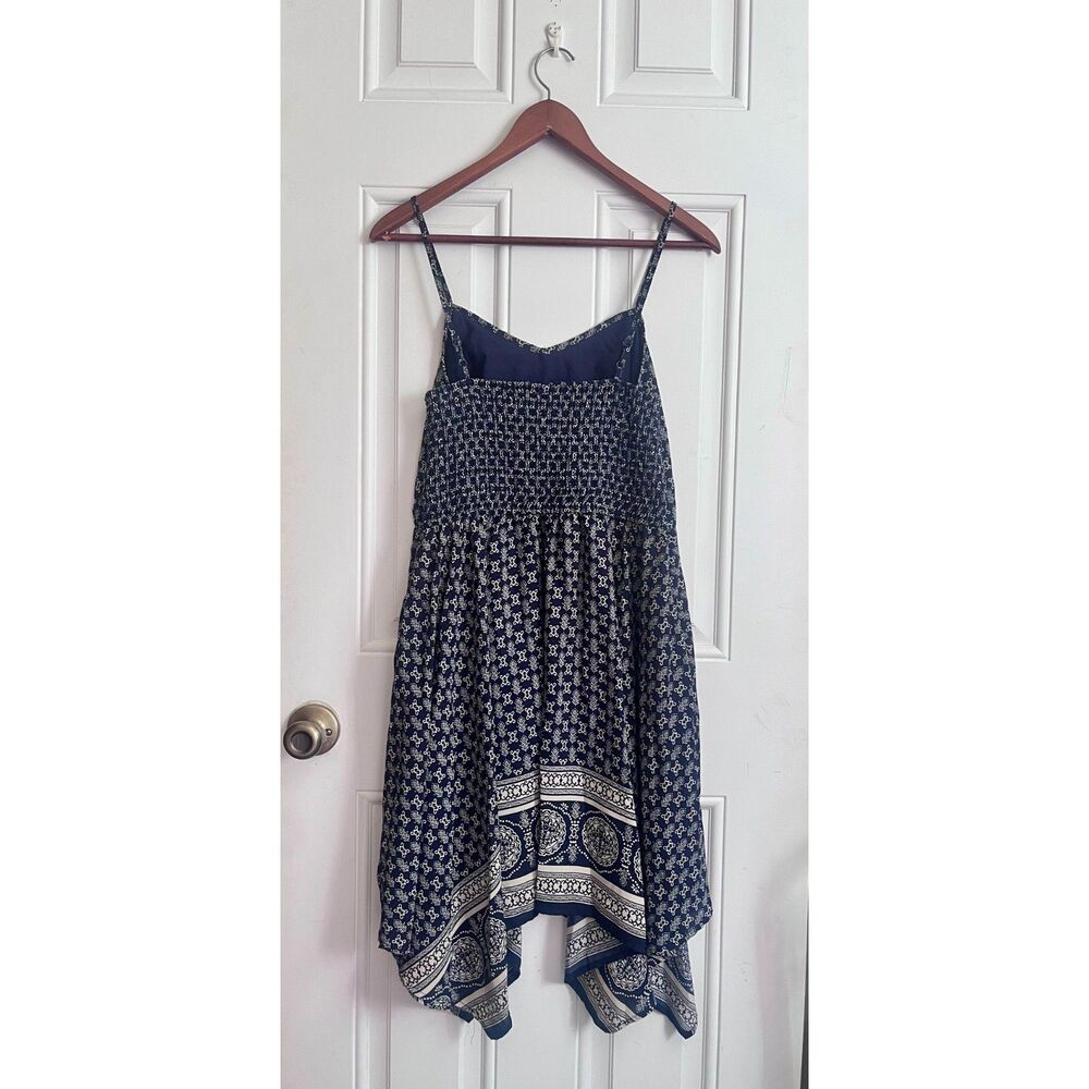 Xhiliration navy & white paisley bandana style sundress large - Picture 2 of 4